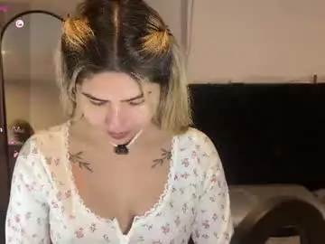 Chaturbate Live Porn of whites_emma