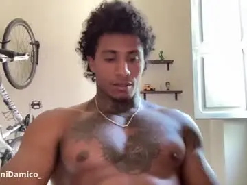 Chaturbate Live Sex Cam of deepthroatfucker_ccs