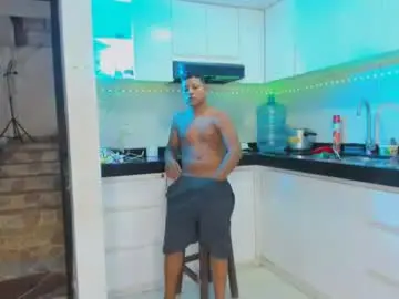 Chaturbate Best live sex cam show of latinaroom178878