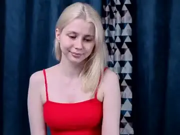 Chaturbate Live Sex Cam of hi_popsy