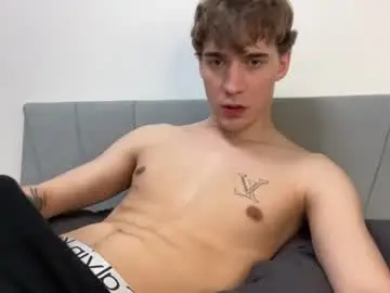 Chaturbate Live Porn of kevin_martin8