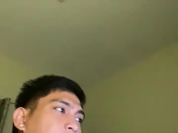 Chaturbate Free Porn Cam of urcuteguy_jhonx
