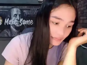 Chaturbate Live Sex Cam of nadiestar