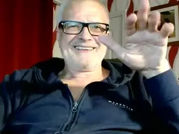 Chaturbate Live Porn of daddiescockforyou