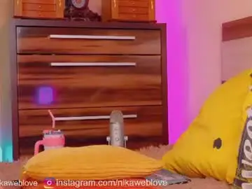 Chaturbate Live Sex Cam of nikaweb