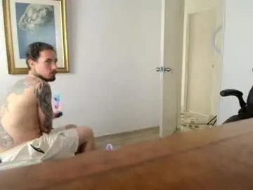 Chaturbate Live Sex Cam of alex_orionjs