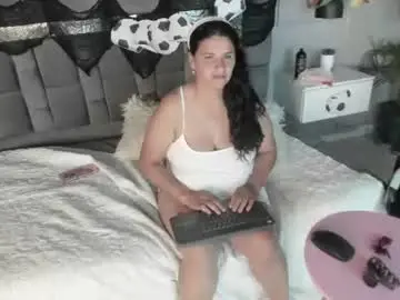 Chaturbate Adult Video Chat of martinamilff