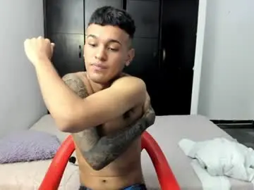 Chaturbate Live Sex Cam of thejoker_master222