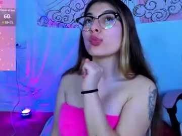 Chaturbate Live Sex Cam of abbie_senjen