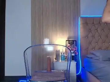 Chaturbate Watch Live Sex Cams of maddyluxe