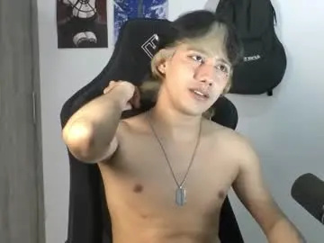 Chaturbate Nude Webcam of twinslovers_
