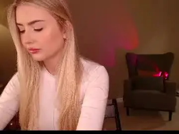 Chaturbate Live Sex of cute18cute