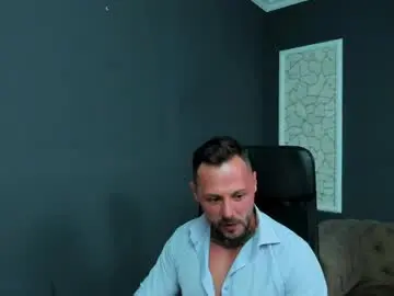 Chaturbate Best live sex cam show of brianhunts