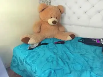 Chaturbate Live Sex of clarita_hills
