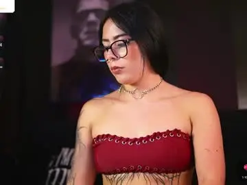 Chaturbate Best live sex cam show of melanie_nyx