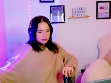 Chaturbate Live Porn of emily_lindey_