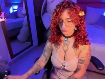 Chaturbate Live Sex Cam of catalehia_moonlightt