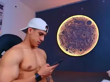 Chaturbate Watch Live Sex Cams of duran_dhikol1