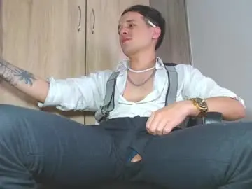 Chaturbate Live Sex Cam of leonal_oconer