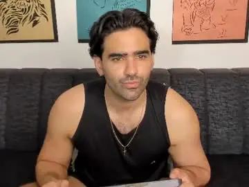 Chaturbate Free Live Porn of bradleymartin7