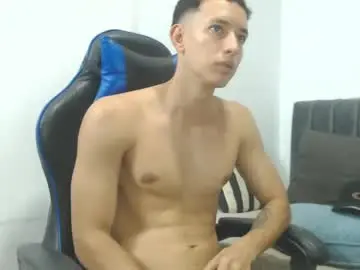Chaturbate Watch Live Sex Cams of jake_shadow14