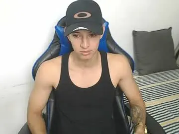 Chaturbate Watch Live Sex Cams of jake_shadow14