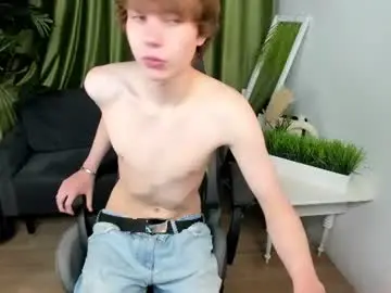 Chaturbate Adult Webcams of andyjey_