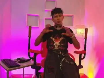 Chaturbate Live Porn of maximoking26