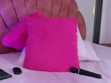 Chaturbate Live Sex of kirakeyhot