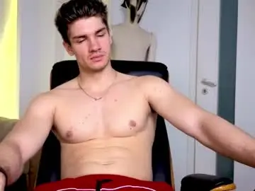 Chaturbate Best live sex cam show of maxkaiden