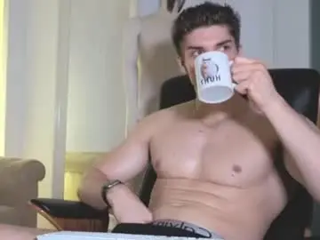 Chaturbate Best live sex cam show of maxkaiden