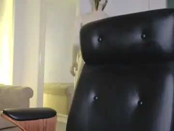 Chaturbate Sex Cam of maxkaiden