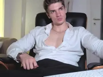 Chaturbate Live Sex of maxkaiden