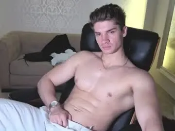 Chaturbate Nude Webcam of maxkaiden