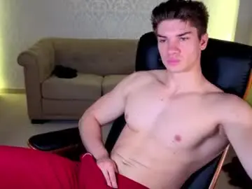 Chaturbate Live Sex Cam of maxkaiden