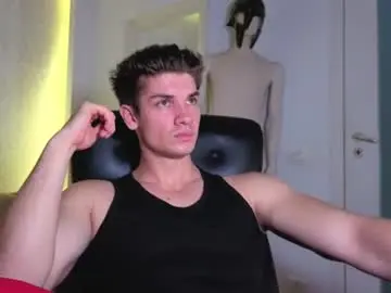 Chaturbate Best live sex cam show of maxkaiden