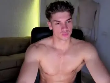 Chaturbate Best live sex cam show of maxkaiden