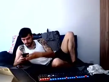 Chaturbate Live Sex Cam of chris_demolisher