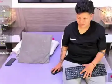 Chaturbate Live Sex of miaandmolly_