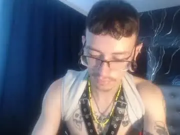 Chaturbate Live Sex Cam of ryan_owenss