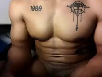 Chaturbate Adult Video Chat of vegasluv702
