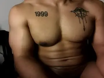 Chaturbate Best live sex cam show of vegasluv702