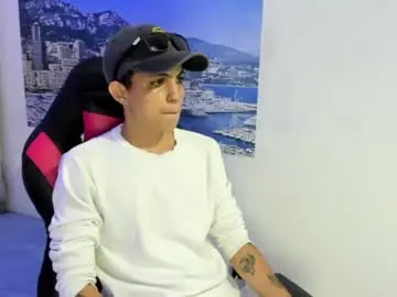 Chaturbate Best live sex cam show of cameron_lux4