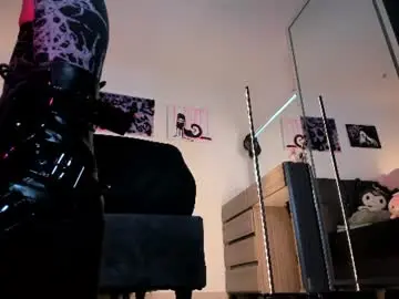 Chaturbate Free Porn Cam of satanbabee_