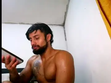 Chaturbate Free Porn Cam of davidcr89