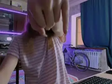 Chaturbate Free Porn Cam of pa1e_pr1ncess