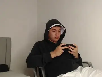 Chaturbate Live Porn of alex__lover