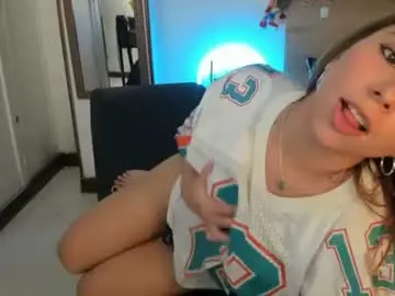 Chaturbate Watch Live Sex Cams of lolaverse