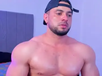 Chaturbate Adult Video Chat of thomas_brandon