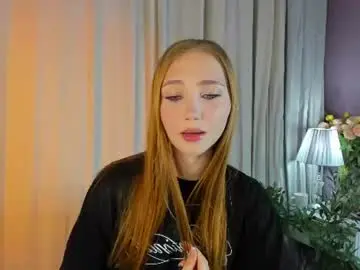 Chaturbate Sex Cam of princess_li1y
